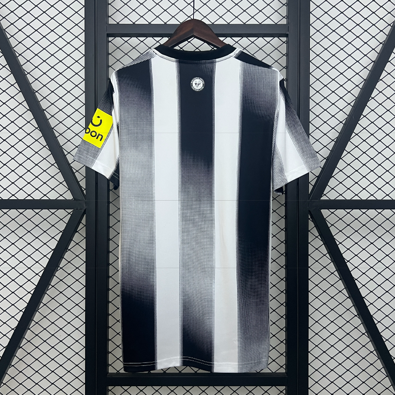 Maillot Newcastle United – Domicile 2025/2026