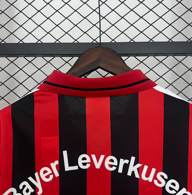 Bayer 04 Leverkusen – Maillot Domicile Rétro