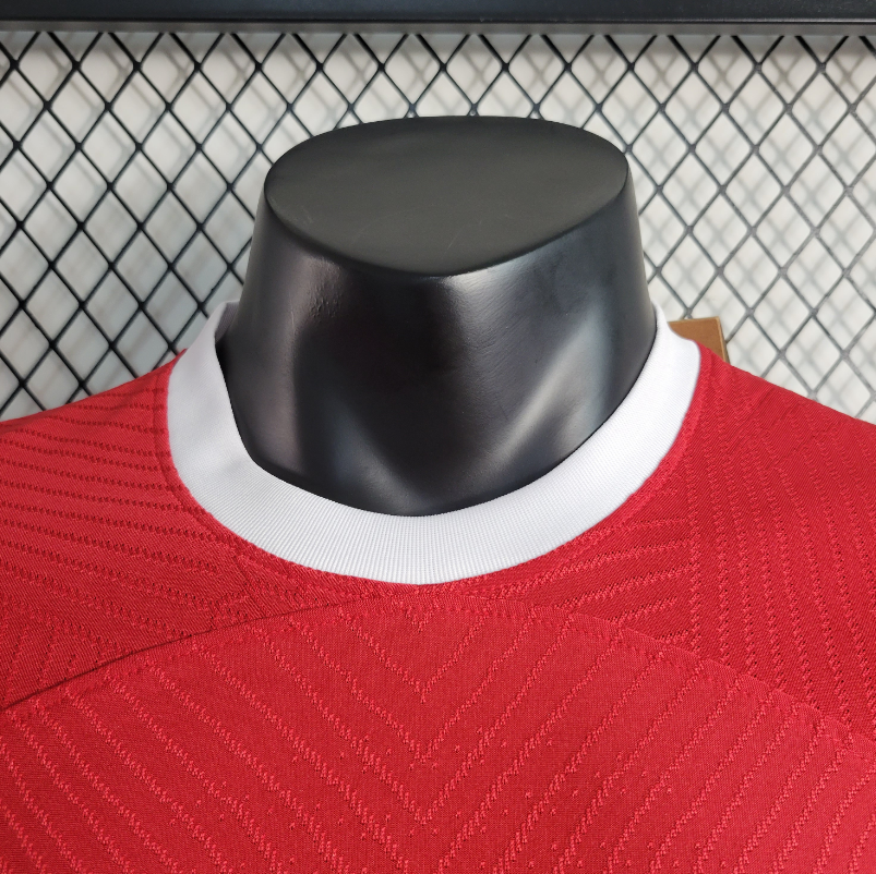 Maillot Liverpool Domicile – Saison 2023/2024