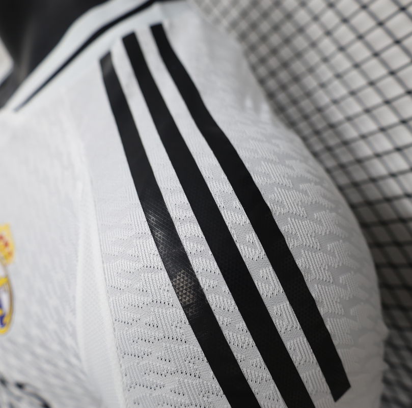 Real Madrid — Maillot Domicile 2024/2025 (Version Player)