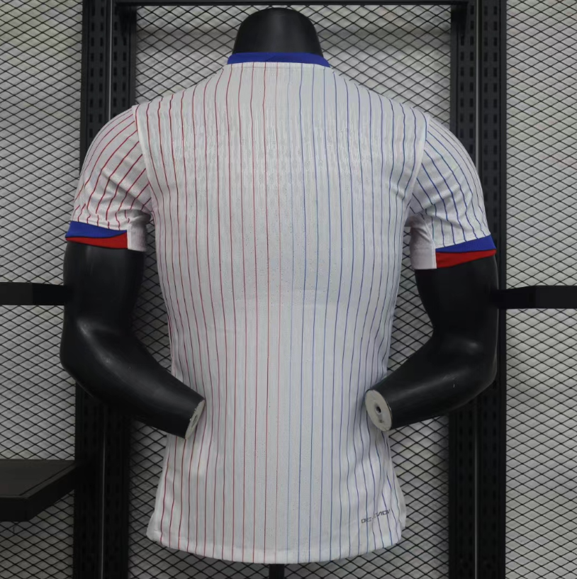 France 2024/2025 – Extérieur