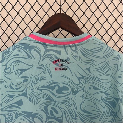 Inter Miami – Maillot Concept Dégradé Bleu et Rose – 2024/2025 – Version Fan