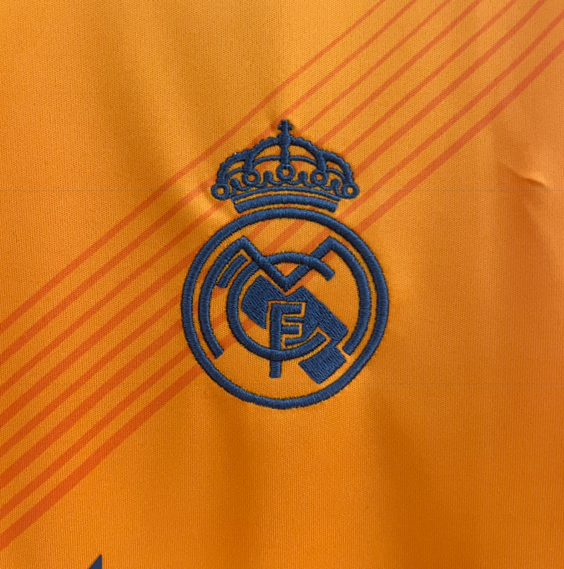 Real Madrid — Maillot Extérieur 2024/2025
