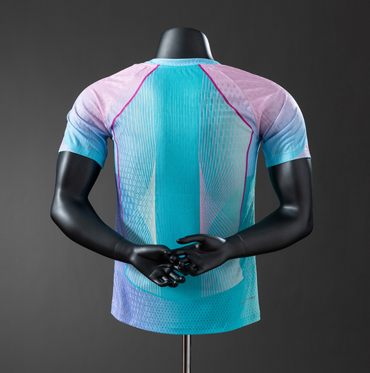 FC Barcelona – Maillot Concept Bleu Ciel et Rose – 2025/2026 – Version Fan