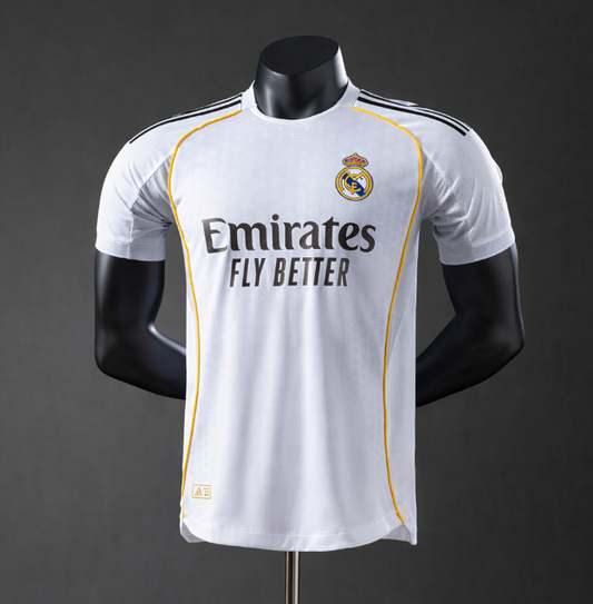 Real Madrid — Maillot Domicile 2025/2026 version Player