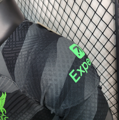 Liverpool – Maillot Extérieur – 2023/2024 – Version Fan