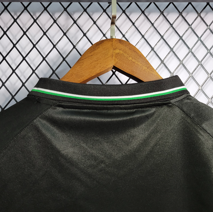 Manchester United – Maillot Extérieur Rétro Noir – 1998/1999 – Version Fan