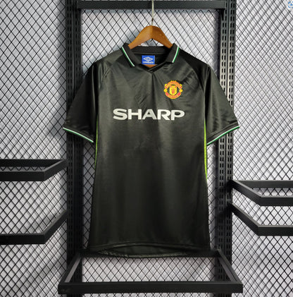 Manchester United – Maillot Extérieur Rétro Noir – 1998/1999 – Version Fan