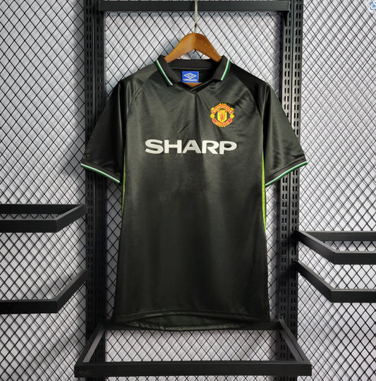 Maillot Manchester United Extérieur Noir – Saison 1998/1999 (Rétro)