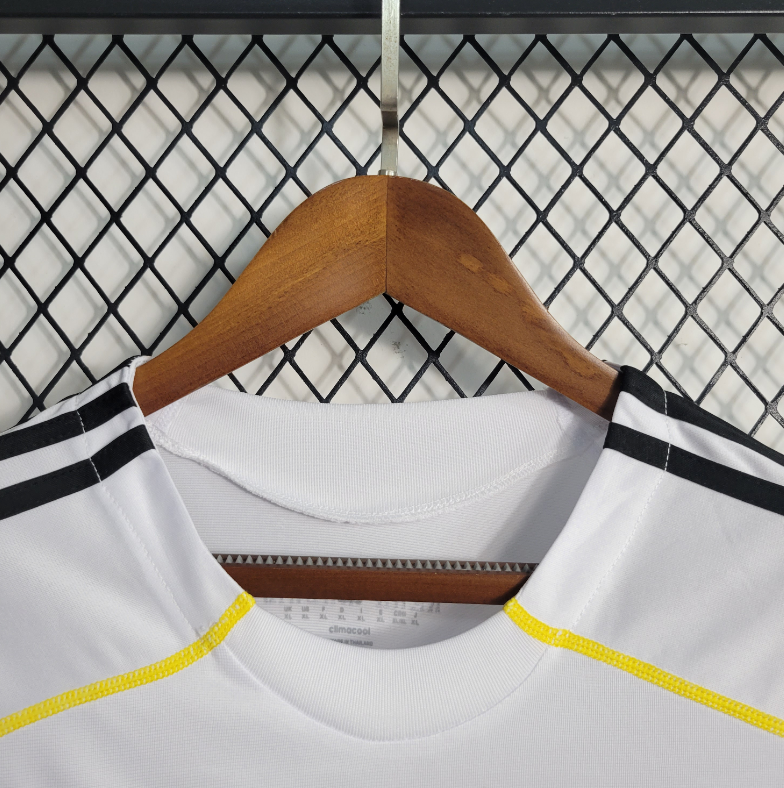 Maillot Real Madrid – Domicile – Saison 2009/2010