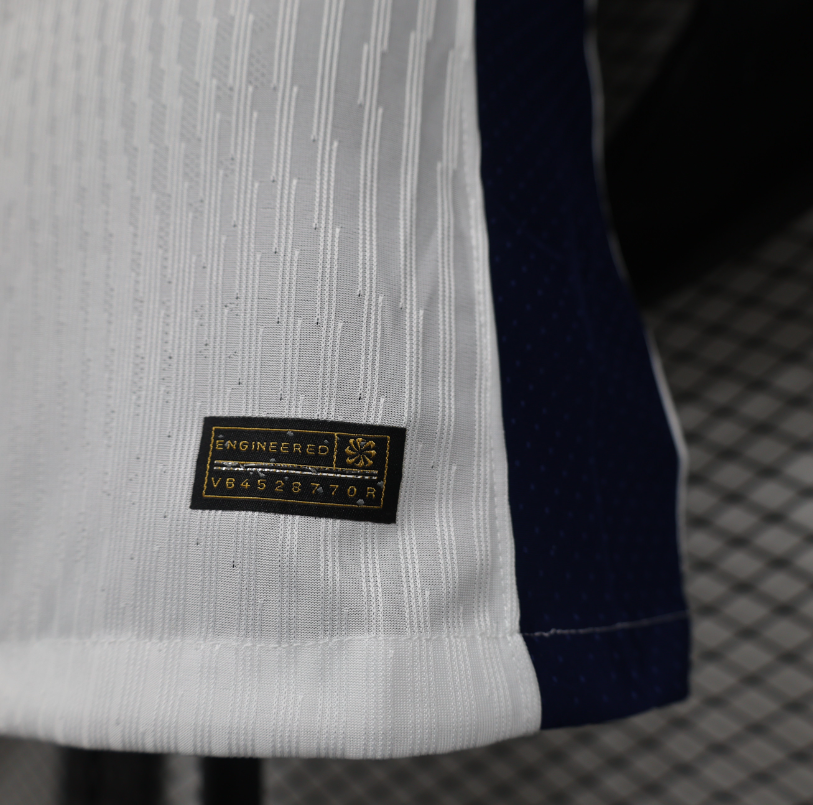 Tottenham Hotspur – Maillot Domicile 2023/2024 (Version Player)