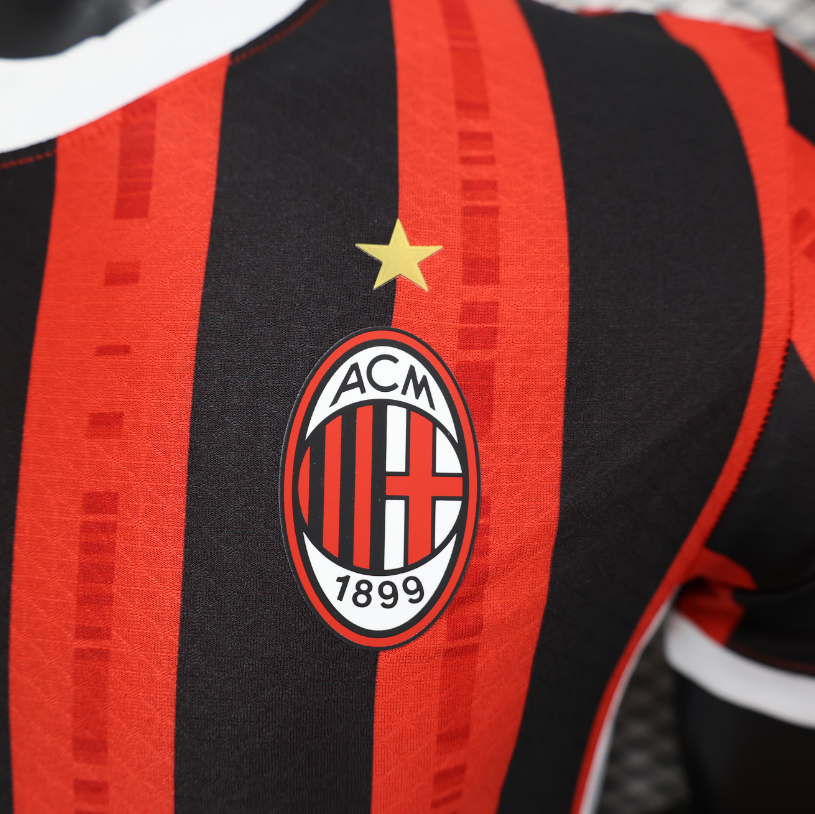 Maillot AC Milan Domicile – Saison 2024/2025