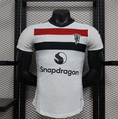 Manchester United – Maillot Extérieur Blanc – 2024/2025 – Version Player