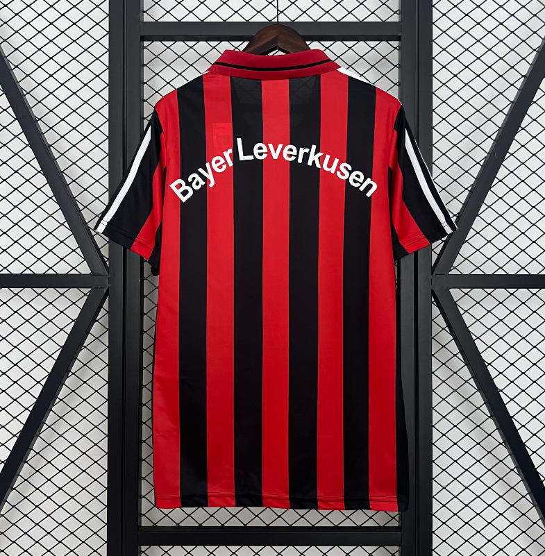 Bayer 04 Leverkusen – Maillot Domicile Rétro