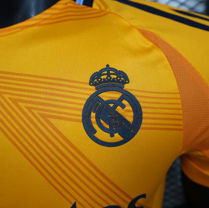 Real Madrid – Maillot Extérieur – 2024/2025 – Version Player