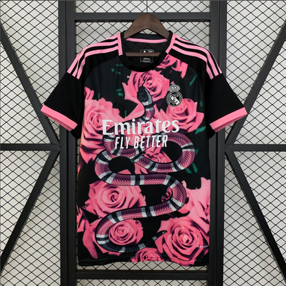 Real Madrid – Maillot Concept Noir et Rose – 2024/2025 – Version Fan