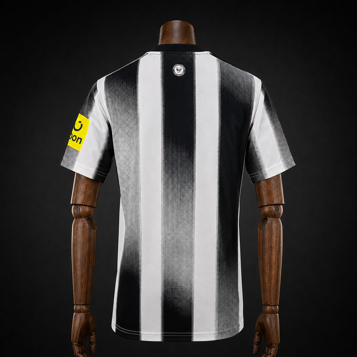 Newcastle United – Maillot Domicile – 2025/2026 – Version Fan – vue de dos