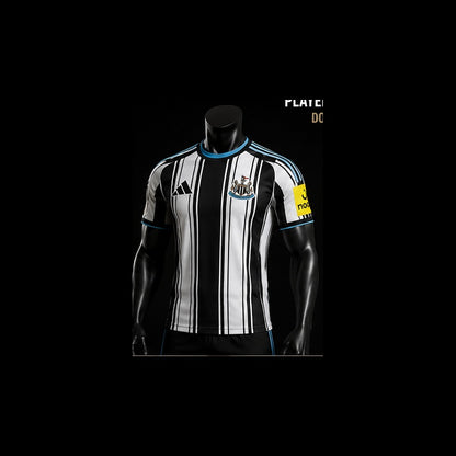 Newcastle United maillot domicile 2026/2027 version Player face