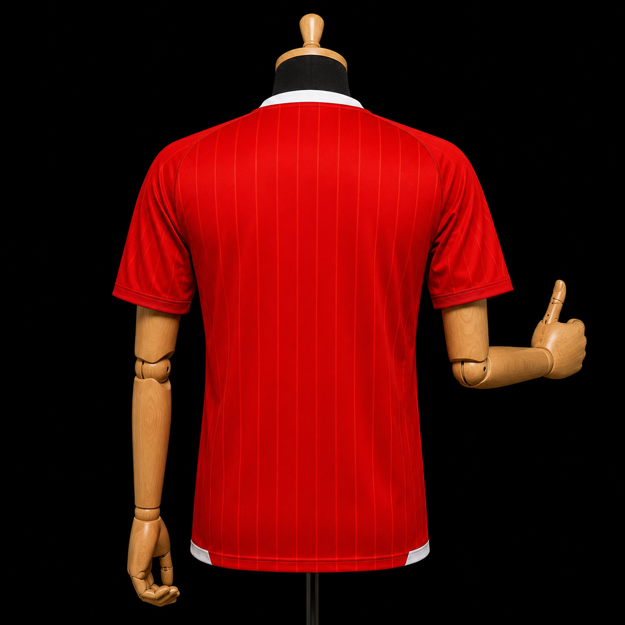 Stade Brestois 29 maillot domicile 2026/2027 version Fan vue de dos sur mannequin en bois