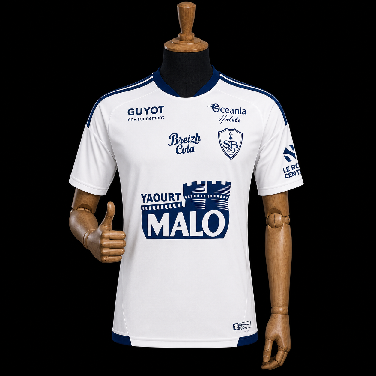 Stade Brestois 29 maillot extérieur 2026/2027 version Fan vue de face sur mannequin en bois