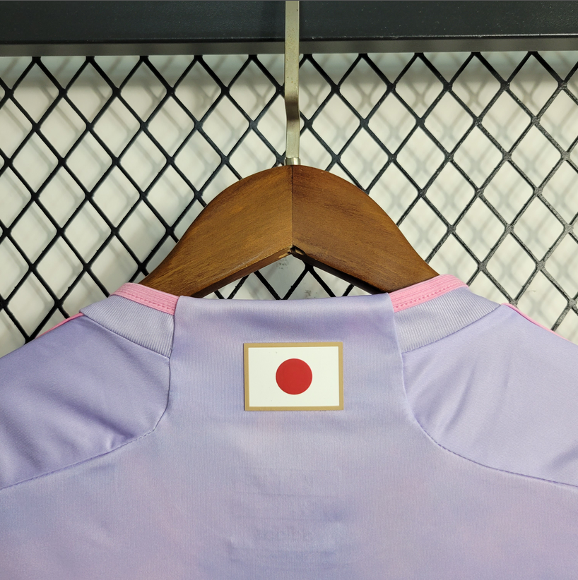 Japon 2024/2025 – Dégradé Rose et Violet